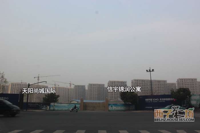 信宇锦润公寓周边小区——天阳尚城国际 2015年2月摄 