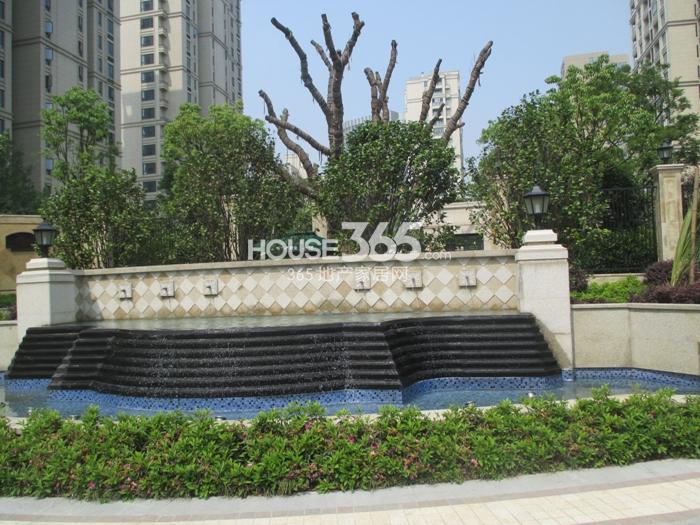 2015年5月底中粮方圆府项目实景--园区内部