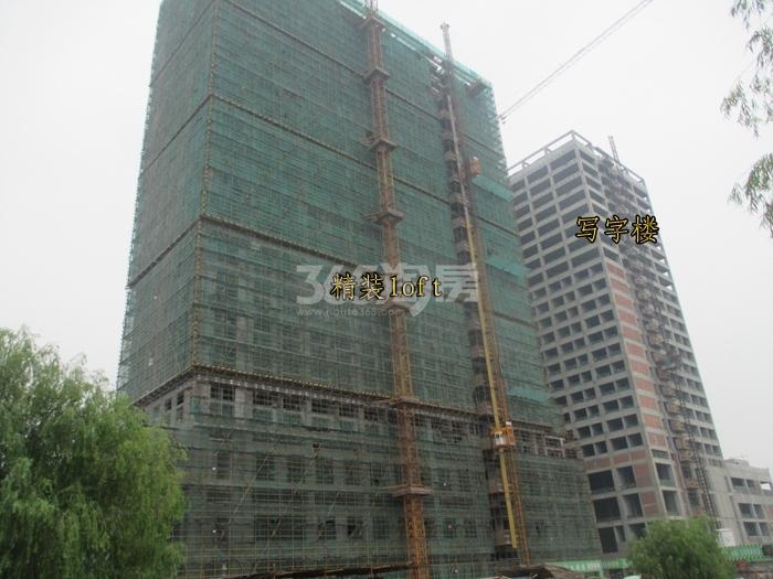2015年8月鑫都汇项目实景--LOFT及写字楼